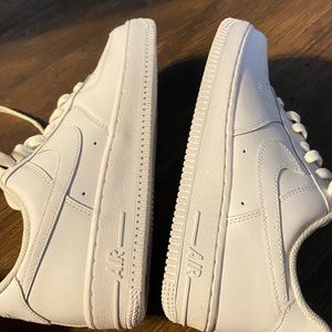 Nike air force 1s, worn twice, comes with original box